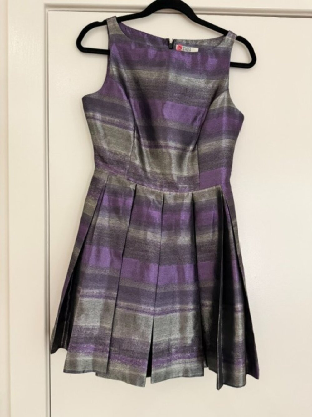 BEAUTIFUL PURPLE SILVER AND BLACK DRESS